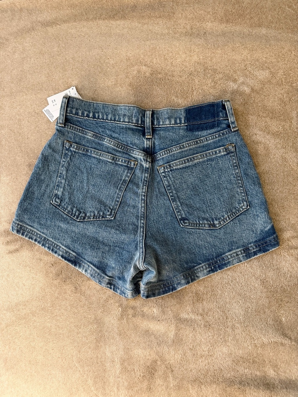 NWT Abercrombie High rise 90s relaxed cutoff short - Picture 5 of 6